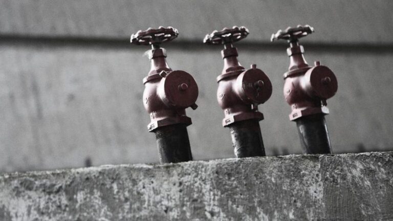 Hôtel ERP type O : toutes vos obligations réglementaires de maintenance et de sécurité | Inara